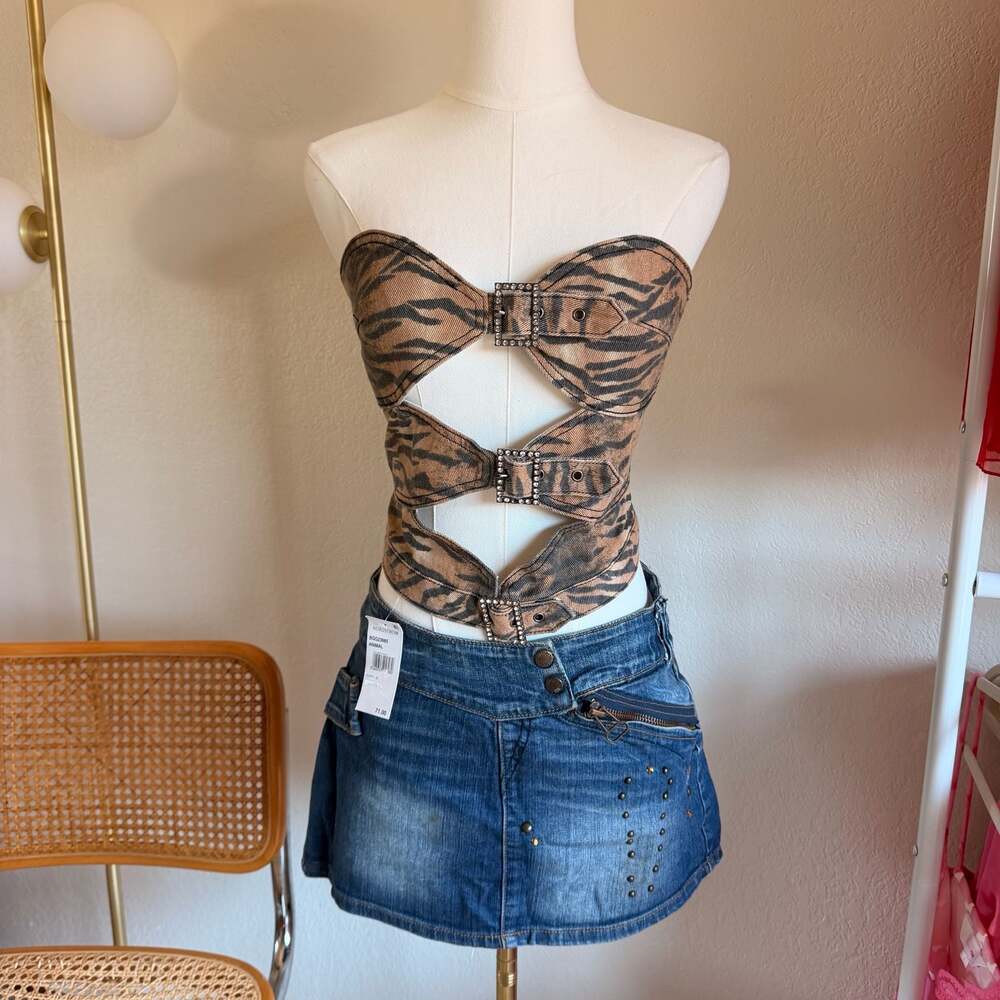 Nasty Gal Tiger Print Buckle Strapless Denim Corset Top